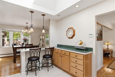 Lovely Ranch featuring large Primary Bedroom with Bath - photo 20
