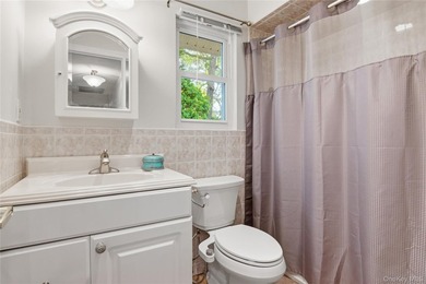 Lovely Ranch featuring large Primary Bedroom with Bath - photo 28