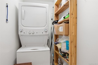 Lovely Ranch featuring large Primary Bedroom with Bath - photo 29