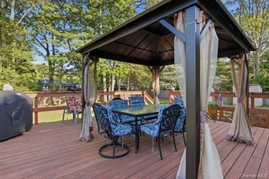 Lovely Ranch featuring large Primary Bedroom with Bath - photo 34