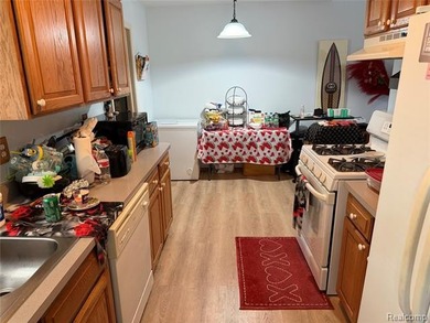 Your wait is over!!!!!! Beautiful spacious ranch condo has so - photo 10