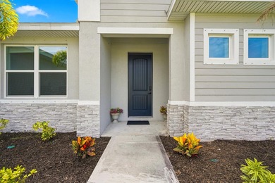 Experience modern luxury in this exceptional 2023 custom-built - photo 5