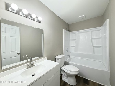 Completely renovated and move-in ready, this charming 2-bedroom - photo 8