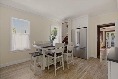 Beautifully restored Colonial blending Newport's timeless - photo 18