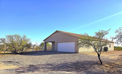 New Construction on nearly an acre of land and no HOA! Quiet - photo 26