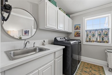 Charming, exceptionally maintained, and thoughtfully updated - photo 27