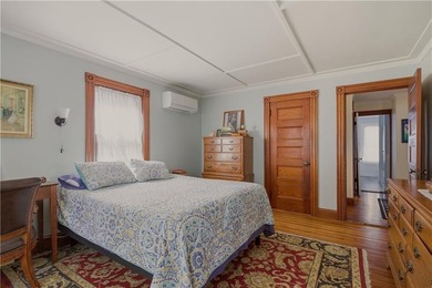 Beautifully restored Colonial blending Newport's timeless - photo 28