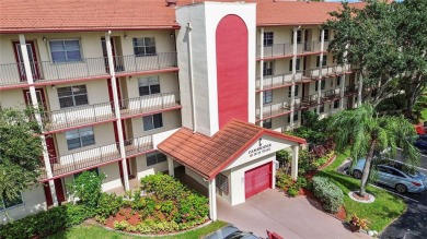 (private lake, pond, creek) Condo Sale Pending in Pembroke Pines Florida