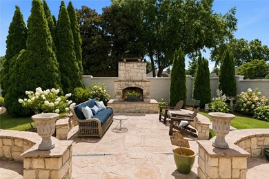 Charming, exceptionally maintained, and thoughtfully updated - photo 33