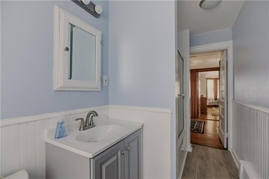 Beautifully restored Colonial blending Newport's timeless - photo 35