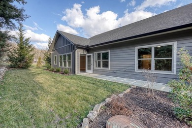 New, Affordable One Level Luxury with Deeded Boat Slip on Lake - photo 36