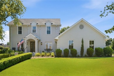 Charming, exceptionally maintained, and thoughtfully updated - photo 37