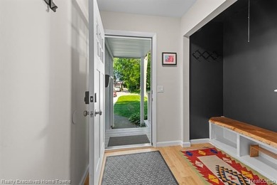 Location, location, location! Just two blocks from beautiful - photo 4