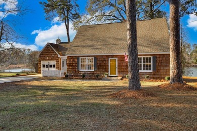 Timeless character and curb appeal are calling cards for this - photo 5