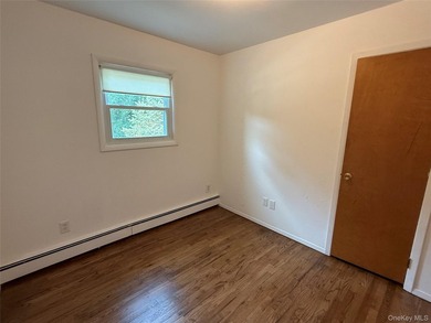Welcome to this beautiful freshly painted, 5-bedroom, 2 bath - photo 13