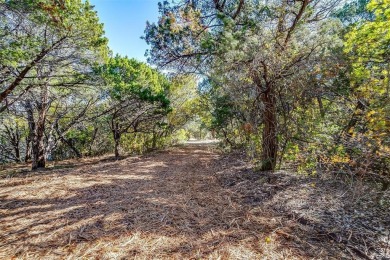 EXCEPTIONALLY RARE main-body lakefront acreage offering with 811 - photo 16