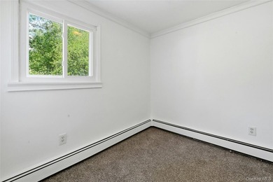 Welcome to this beautiful freshly painted, 5-bedroom, 2 bath - photo 18