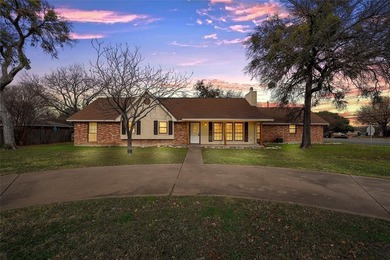 Lake Waco Home For Sale in Woodway Texas