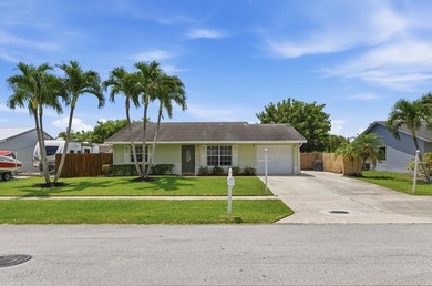 Welcome to 4732 Carthage Circle South, a charming three-bedroom - photo 1