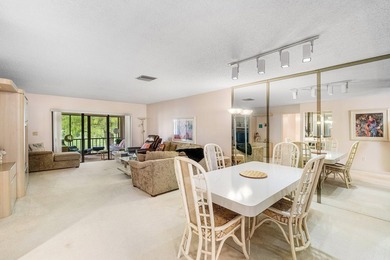 Spacious second floor condo with spectacular views. 2 Bedroom/2 - photo 11