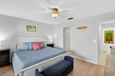 Enjoy peaceful, panoramic lake views from this beautifully - photo 13