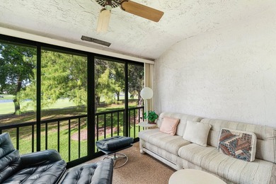 Spacious second floor condo with spectacular views. 2 Bedroom/2 - photo 13