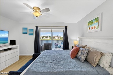 Enjoy peaceful, panoramic lake views from this beautifully - photo 14