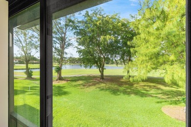 Spacious second floor condo with spectacular views. 2 Bedroom/2 - photo 15