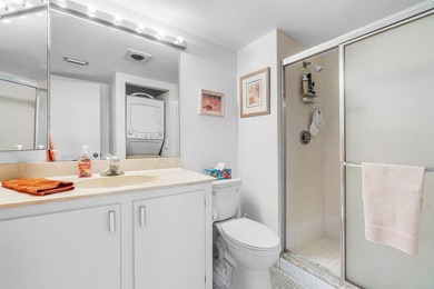 Spacious second floor condo with spectacular views. 2 Bedroom/2 - photo 26