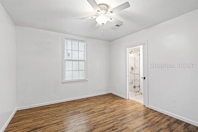 Welcome to your newly renovated haven in the highly sought-after - photo 28