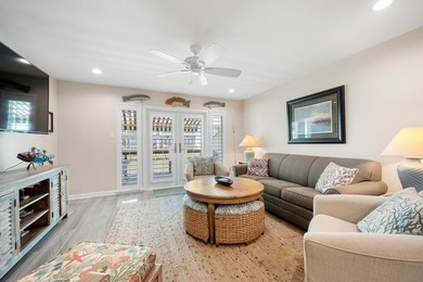 Stunning waterfront 2 bedroom/2 bath condo in the highly - photo 31