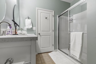 Welcome to 2813 Eton Street in the highly sought-after Berkshire - photo 36