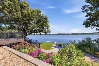 Perched high on the bluff overlooking the waters of Lake Hudson - photo 37