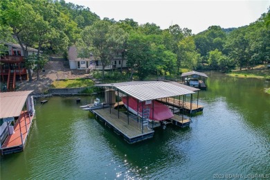 Lake of the Ozarks Home For Sale in Sunrise Beach Missouri