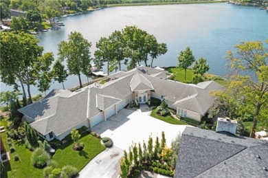 Lake Home For Sale in Lake Waukomis, Missouri