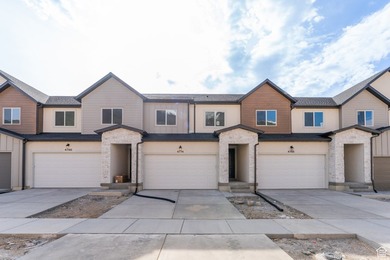 Experience the ideal mix of comfort and convenience in this - photo 1