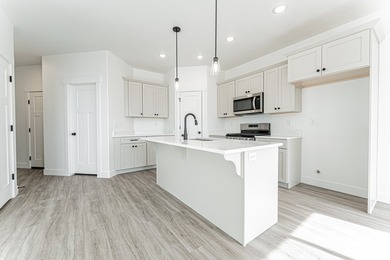 Experience the ideal mix of comfort and convenience in this - photo 2