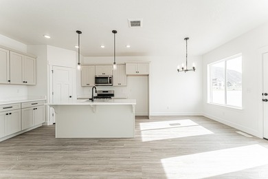 Experience the ideal mix of comfort and convenience in this - photo 6