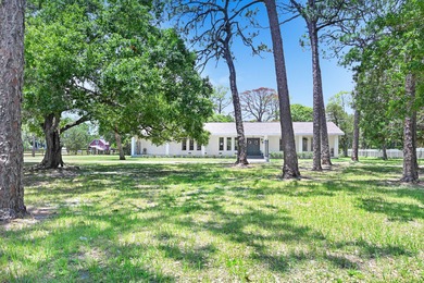 (private lake, pond, creek) Home For Sale in Melbourne Florida