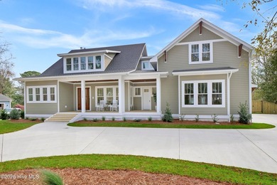 An exceptional opportunity to acquire a bespoke, custom-built - photo 6