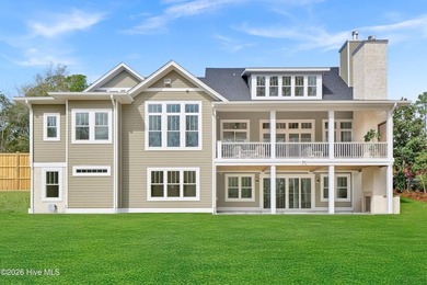 An exceptional opportunity to acquire a bespoke, custom-built - photo 7