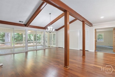 Welcome to this beautiful, spacious home in the prestigious - photo 5