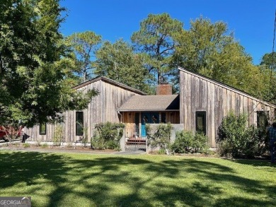 Lake Home For Sale in Statesboro, Georgia