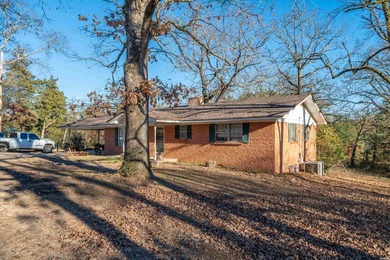 Prime investment opportunity on approximately 3.5 acres - photo 3