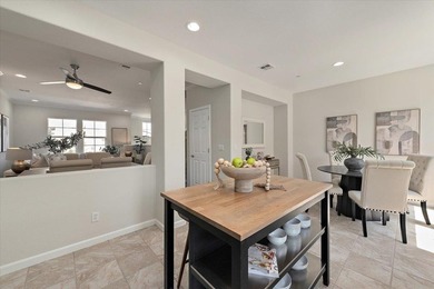 Beautifully updated, 3 bedroom, 2 1/2 bathroom home in desirable - photo 8