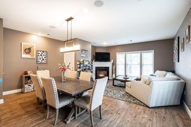 (private lake, pond, creek) Condo For Sale in Milwaukee Wisconsin