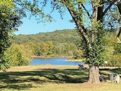 20 acres m/l  with 1226 ft m/l of WALKDOWN TABLE ROCK LAKE FRONT - Lake Home For Sale in Green Forest, Arkansas