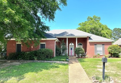 This property has so much to offer: a spacious cul-de-sac lot - photo 1