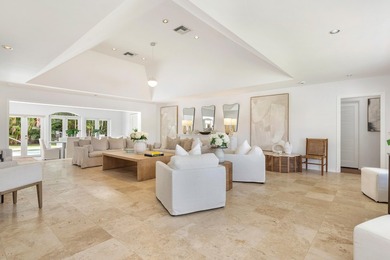 235 Ocean Terrace presents a rare opportunity on Palm Beach's - photo 2