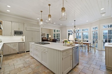 Welcome to Hemlock Pointe, a rare and exquisite estate nestled - photo 15